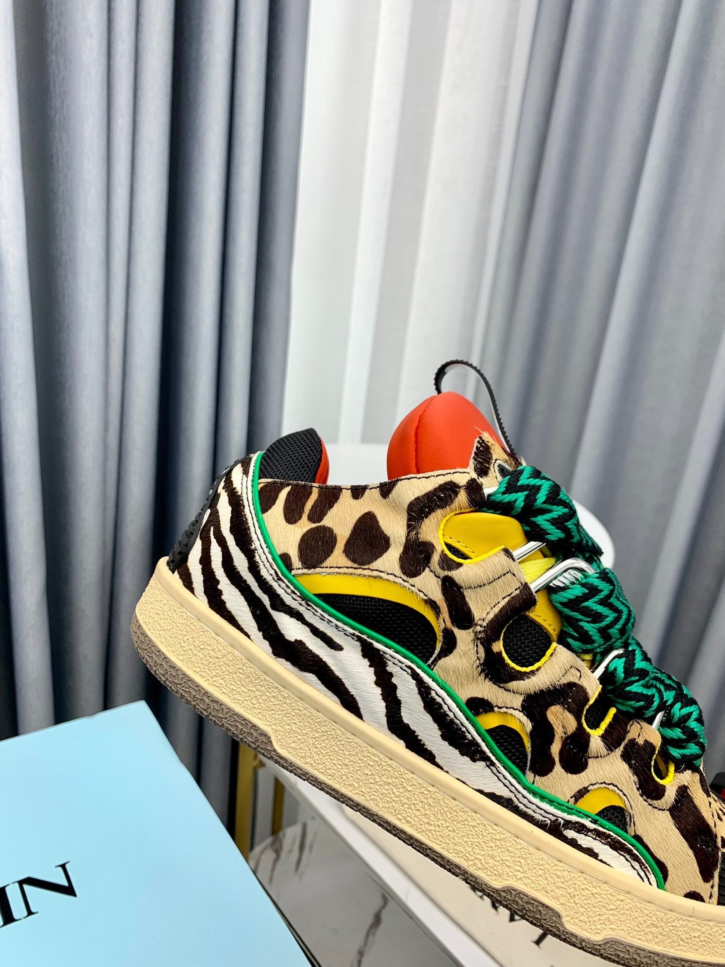 Curb Animalier Sneakers