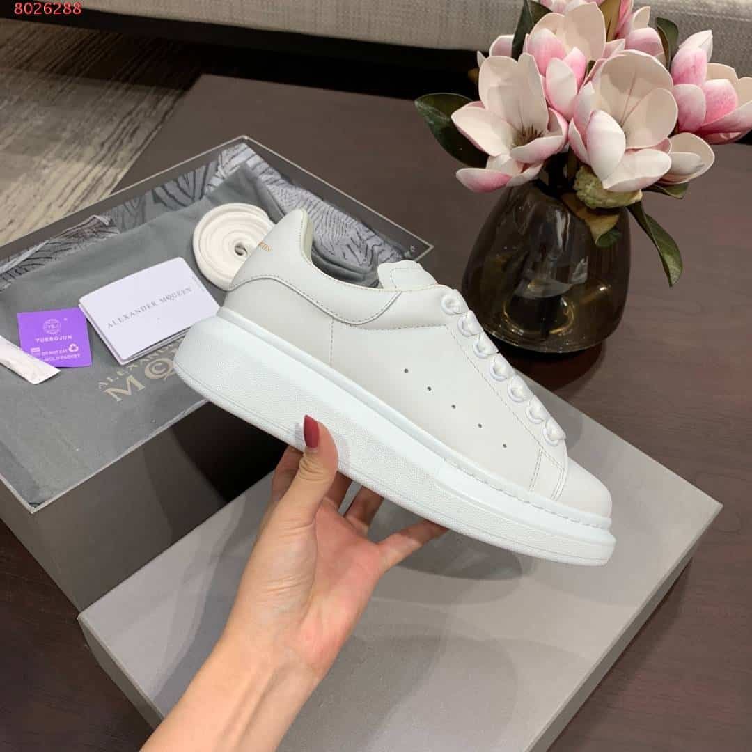 Oversized Sneaker (Women’s)