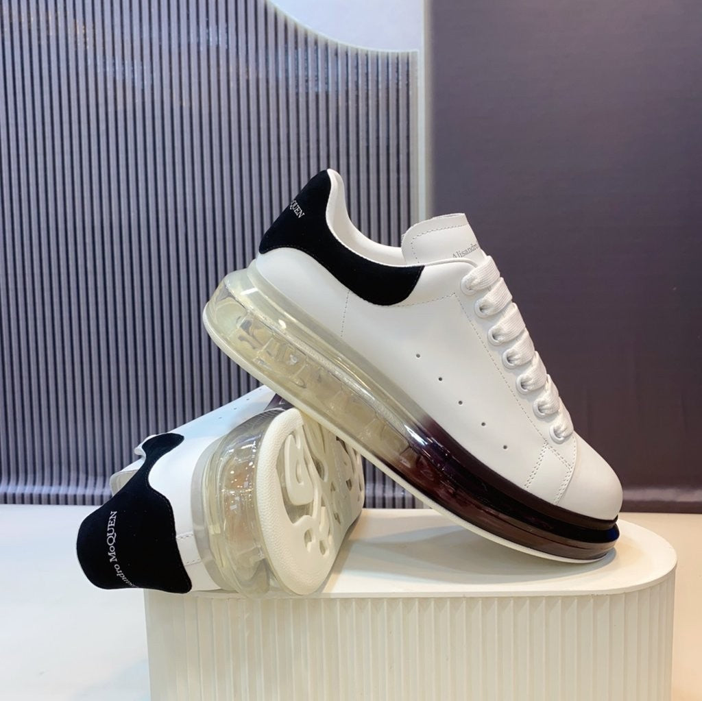 Oversized Sneaker (Men’s)