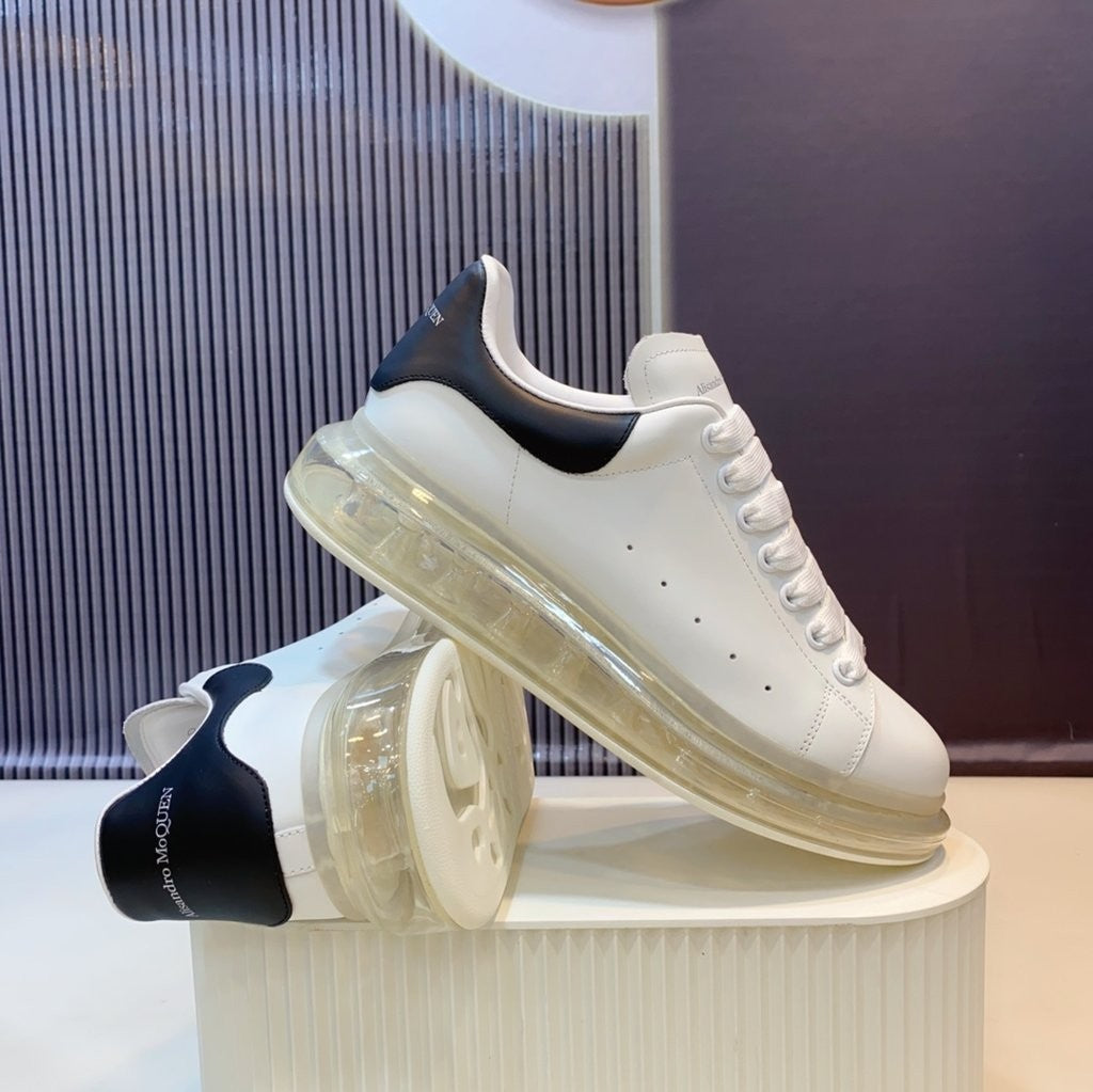 Oversized Sneaker (Women’s)