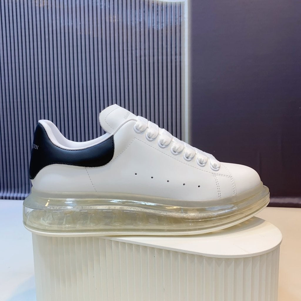 Oversized Sneaker (Women’s)